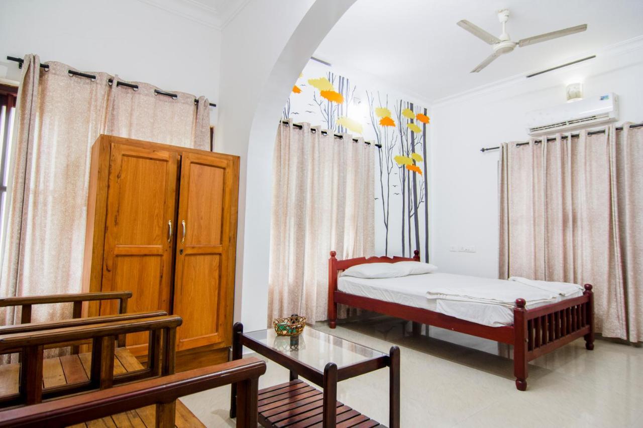 Meenkunnu Beach House By Village Resorts Каннур Екстер'єр фото
