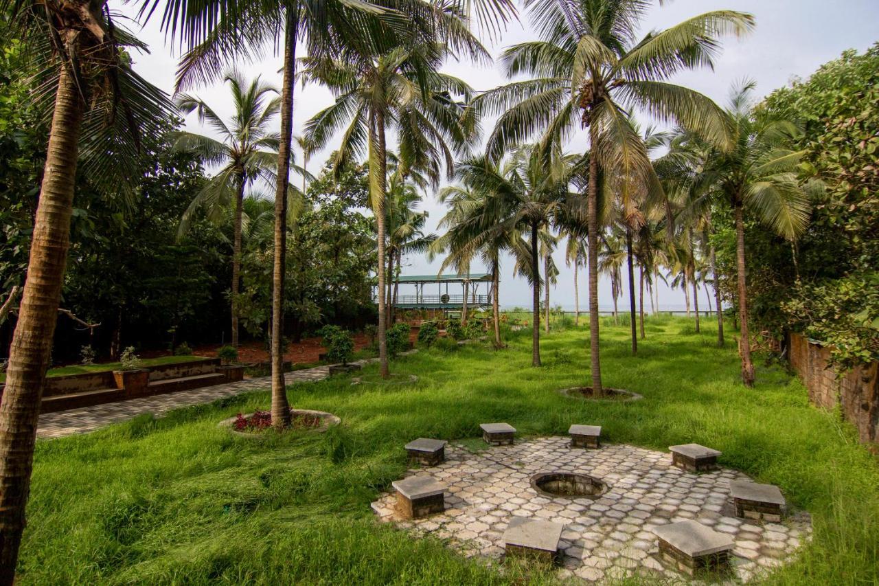 Meenkunnu Beach House By Village Resorts Каннур Екстер'єр фото